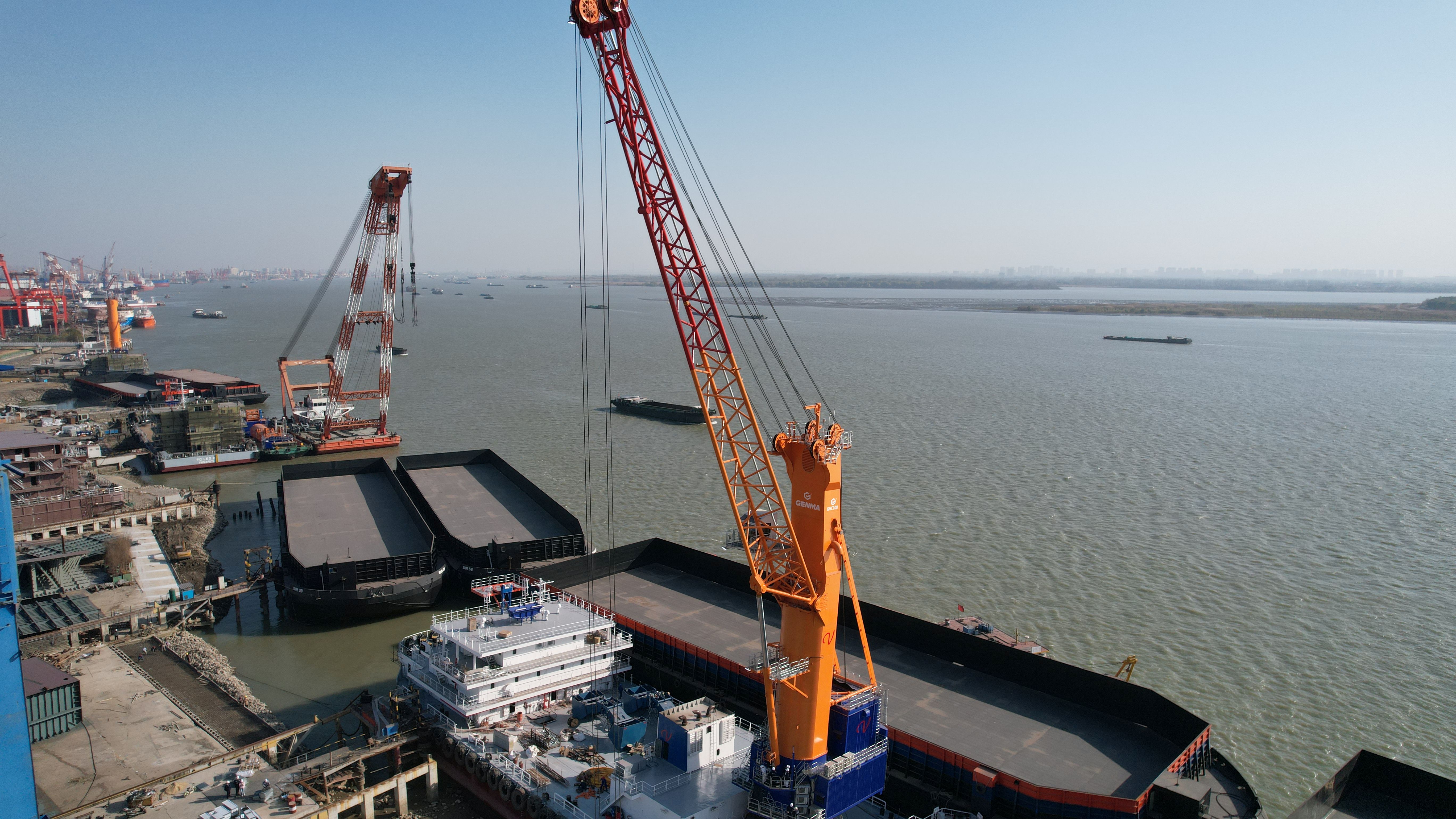 GENMARingsin2026withDeliveryofThreeSmartTransshipmentCranes(图2)