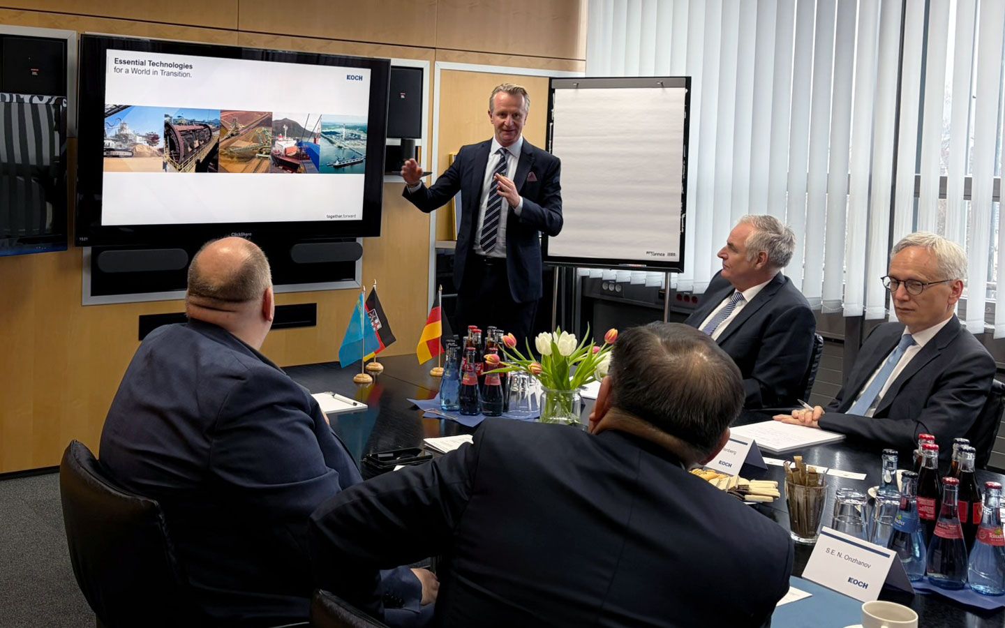 Kazakh Ambassador Visits KOCH Solutions in Wadgassen, Saarland(图2)