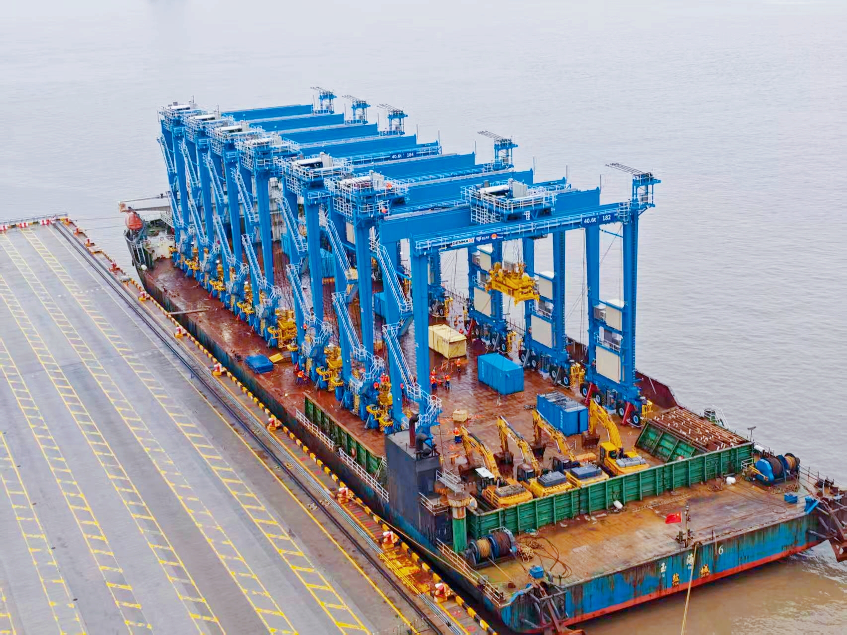 GENMA Fully Automated RTGs Set Sail for World-Leading Terminal(图1)
